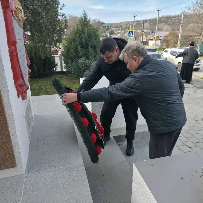 32ea0d79-d2f3-441b-ac54-d1dbdf14737e